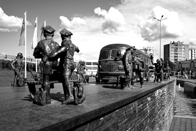 Plener fotograficzny w Kielcach. Sigma DP1 monochrom. FOVEON X3 tworzy piękne, klimatyczne zdjęcia czarno-białe.