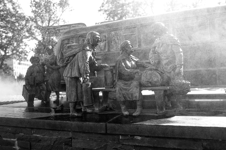 Plener fotograficzny w Kielcach. Sigma DP1 monochrom. FOVEON X3 tworzy piękne, klimatyczne zdjęcia czarno-białe.
