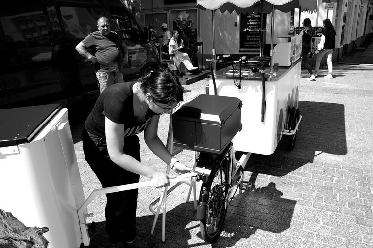 Plener fotograficzny w Kielcach. Sigma DP1 monochrom. FOVEON X3 tworzy piękne, klimatyczne zdjęcia czarno-białe.
