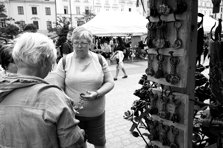 Plener fotograficzny w Krakowie. Sigma DP1 monochrom. FOVEON X3 tworzy piękne, klimatyczne zdjęcia czarno-białe.