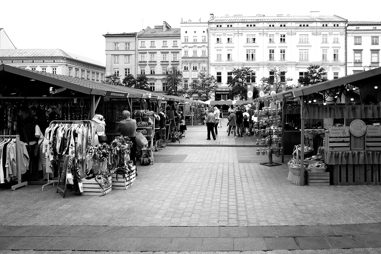 Plener fotograficzny w Krakowie. Sigma DP1 monochrom. FOVEON X3 tworzy piękne, klimatyczne zdjęcia czarno-białe.
