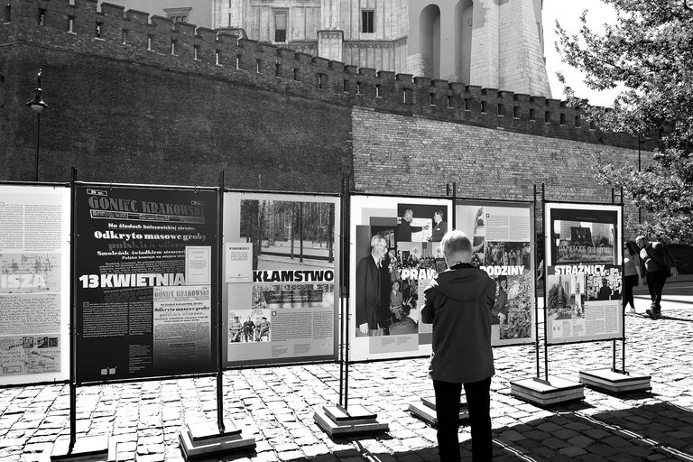 Plener fotograficzny w Krakowie. Sigma DP1 monochrom. FOVEON X3 tworzy piękne, klimatyczne zdjęcia czarno-białe.