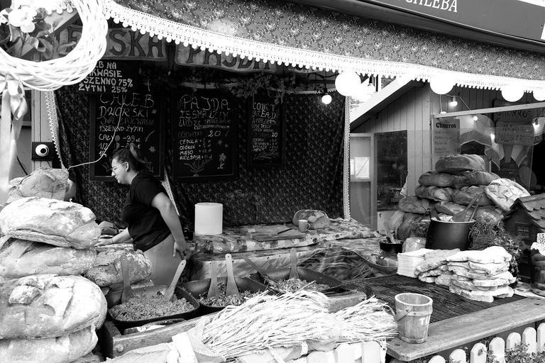Plener fotograficzny w Krakowie. Sigma DP1 monochrom. FOVEON X3 tworzy piękne, klimatyczne zdjęcia czarno-białe.