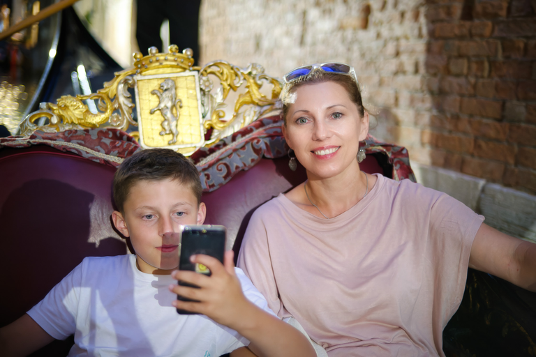 Wenecja w moim obiektywie – kanały, gondole, Bazylika św. Marka i widoki miasta na wodzie w światłach nocy