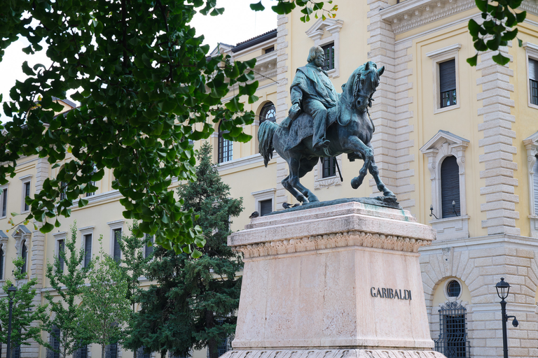 Północne Włochy w moim obiektywie – światło, kolory i architektura zaklęte w malowniczych krajobrazach