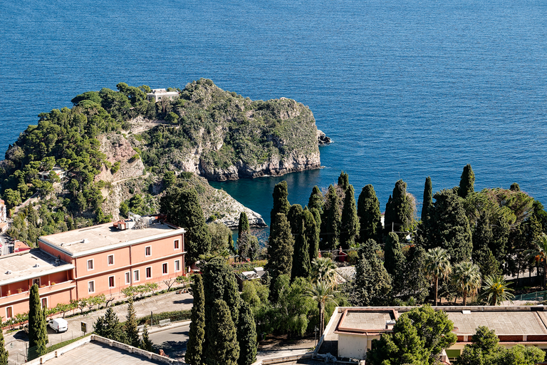 Sycylia w moim obiektywie – Katania, Taormina, Syrakuzy i Etna. Morze, słońce i włoskie krajobrazy w fotograficznej relacji.