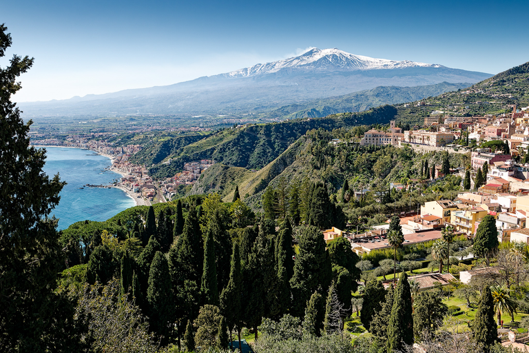 Sycylia w moim obiektywie – Katania, Taormina, Syrakuzy i Etna. Morze, słońce i włoskie krajobrazy w fotograficznej relacji.