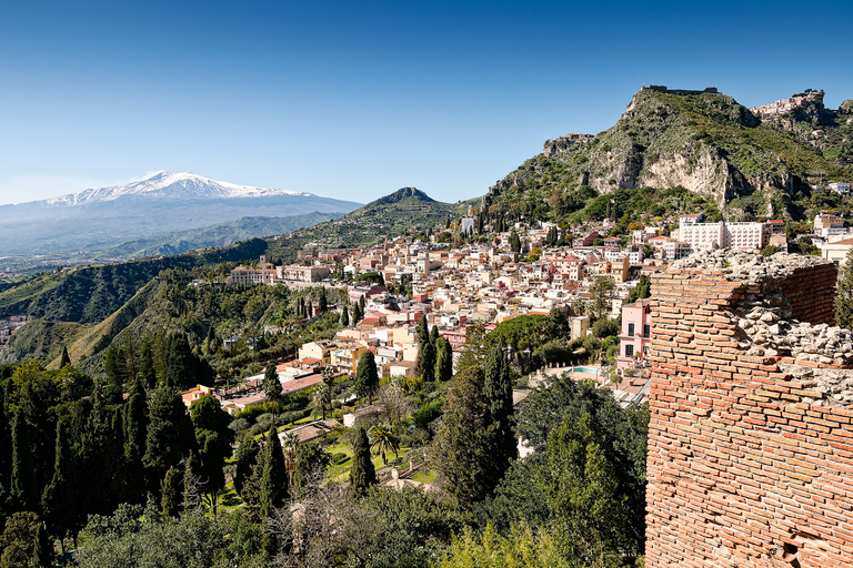 Sycylia w moim obiektywie – Katania, Taormina, Syrakuzy i Etna. Morze, słońce i włoskie krajobrazy w fotograficznej relacji.