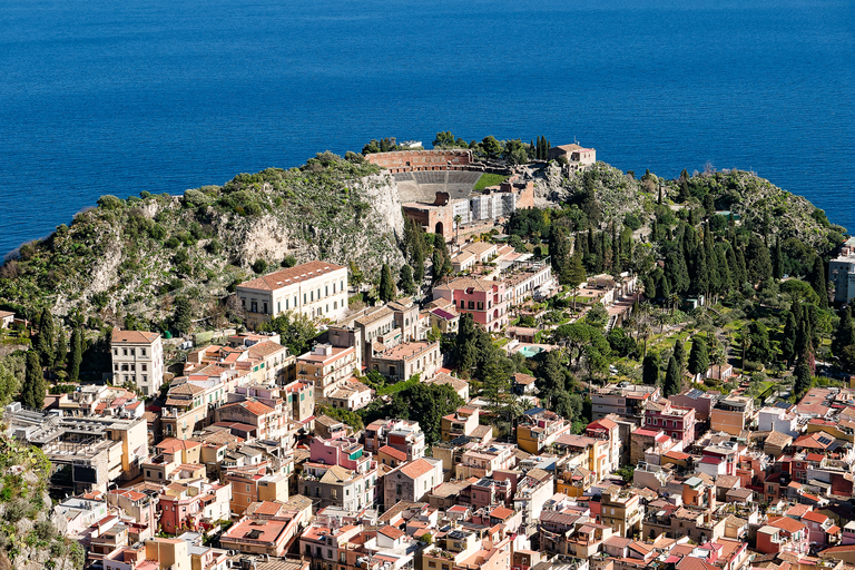 Sycylia w moim obiektywie – Katania, Taormina, Syrakuzy i Etna. Morze, słońce i włoskie krajobrazy w fotograficznej relacji.
