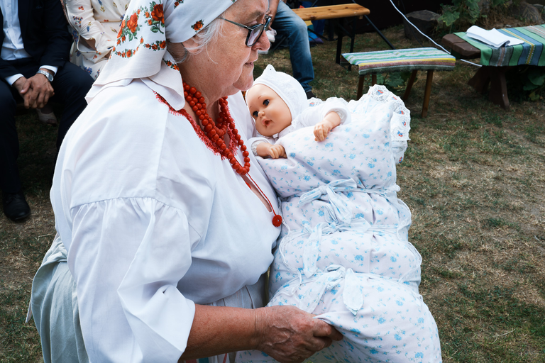 Wesele w Zagrodzie Czernikiewiczów – tradycja, muzyka i ludzie tworzący żywy obraz dawnych zwyczajów - fotoreportaż