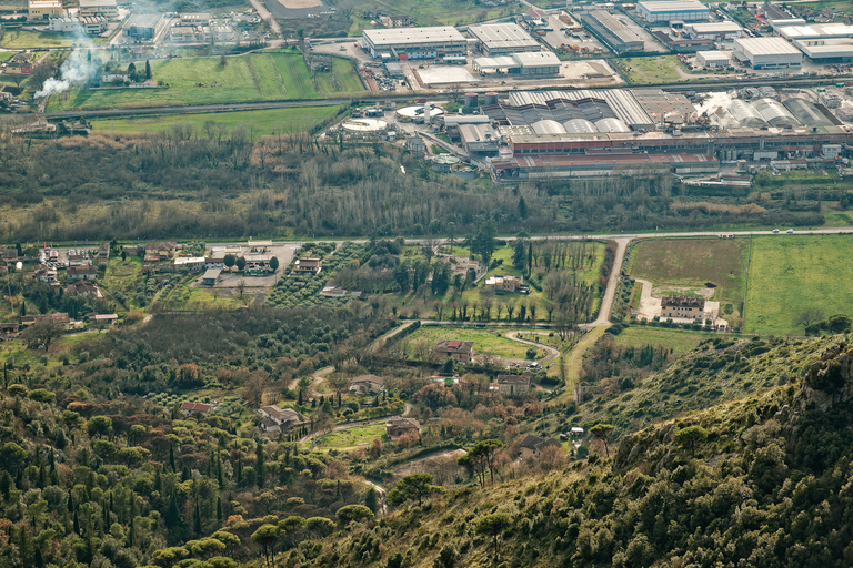 Monte Cassino – klasztor, cmentarz i krajobrazy upamiętniające bohaterstwo polskich żołnierzy.