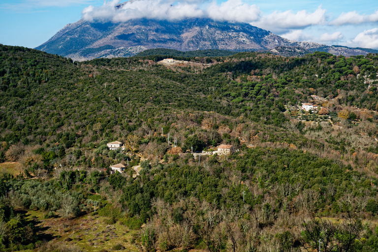 Monte Cassino – klasztor, cmentarz i krajobrazy upamiętniające bohaterstwo polskich żołnierzy.
